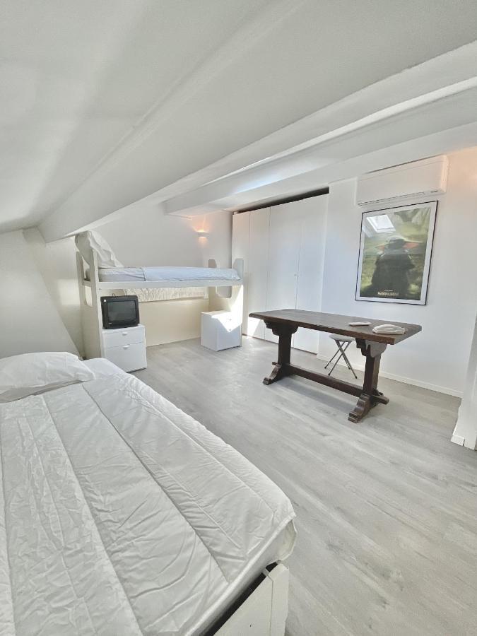 Serbes Floor Appartement *