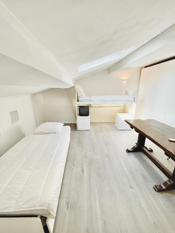 Serbes Floor Appartement *